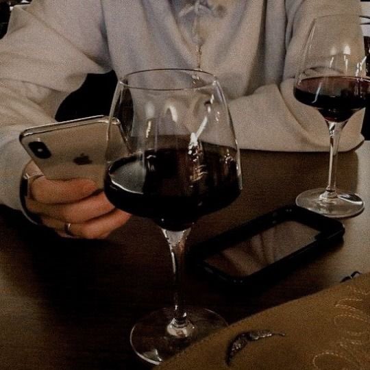 𝑱𝑶𝑴_𝒕𝒉𝒂𝒑 tweet media