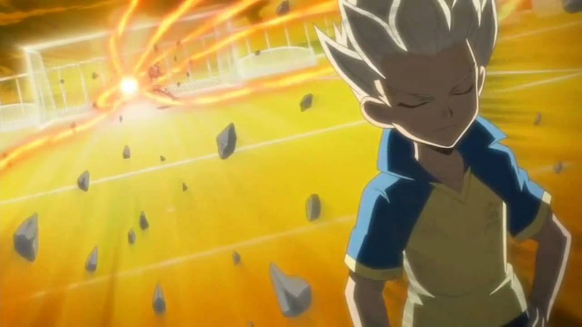 エメラルド 今日は豪炎寺修也が雷門中に復帰し 大復活を遂げてから10周年を迎えました おめでとうございます ちなみに明日は イナズマイレブン2が発売から10周年を迎えます T Co Igewycst8n Twitter