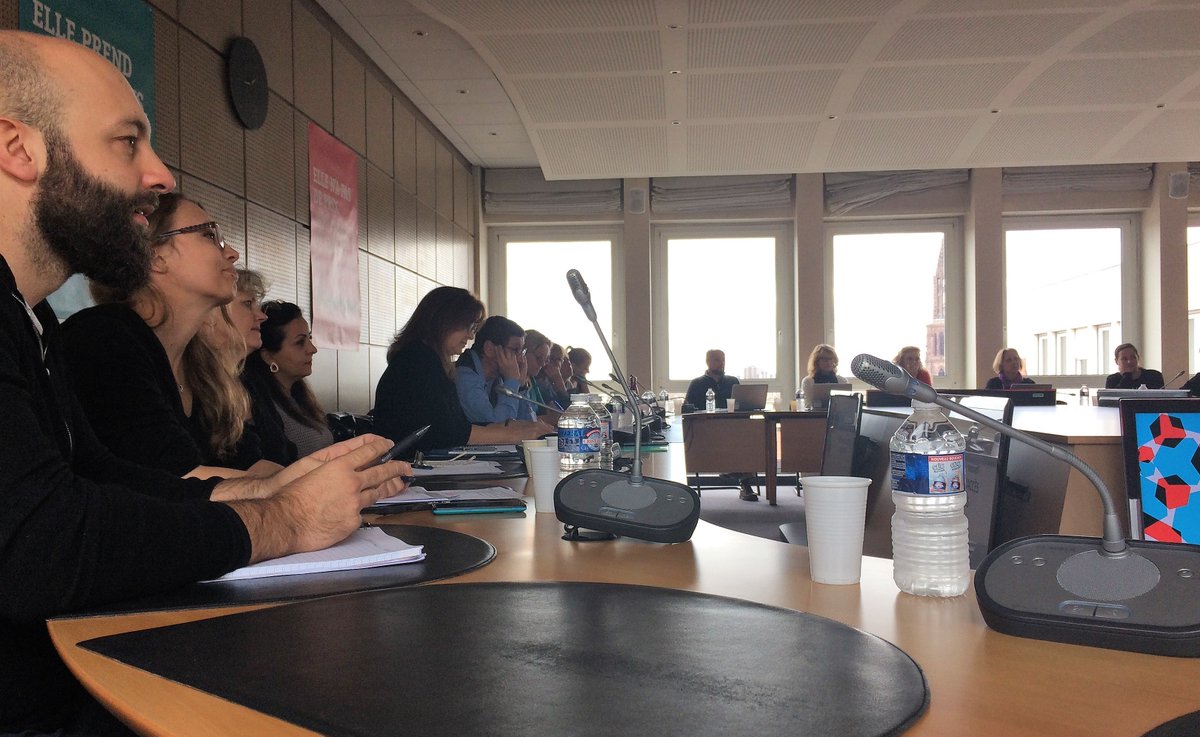 📸"Agir pour l'accès aux soins": réunion d'information à la <a href="/Cpam_67/">CPAM Bas-Rhin actu</a> pour 24 agents du service médical de la Carsat [<a href="/prevention_am/">Carsat Alsace Moselle Risques professionnels</a>] et de la CPAM➡️On aborde PFIDASS, les complémentaires santé, la <a href="/mutualite_fr/">Mutualité Française</a>, le reste à charge,💯% santé (...)✅En partenariat avec la @Cpam57