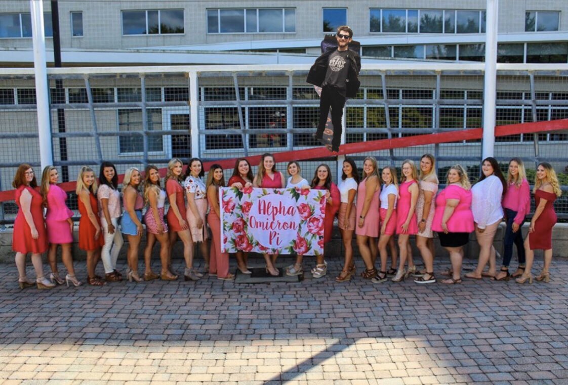 The Huntsman Cancer institute is constantly making strides in order to be the generation to end cancer. Help ΑΟΠ have the best Derby Days by liking and retweeting this tweet!