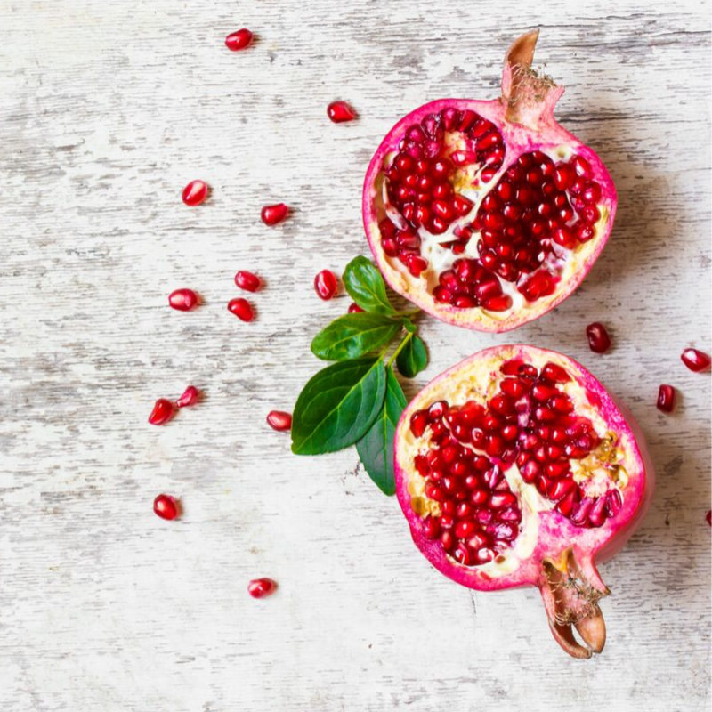 effgroup's tweet photo. Flavour Profile: Pomegranate. What kinds of foods do you like to enjoy that has a pomegranate flavour? #Pomegranate #flavours #exploreflavours #ukflavours #regionalflavours #flavoursoftheworld #flavourtrends #flavor #GlobalFoodMarket https://t.co/sKFLLnour3