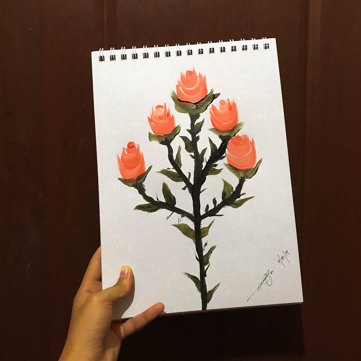 nagielyn_'s tweet image. A bit messy but not bad for a first timer sa flowers 😅🌹 #notapro #artph #canvaspad