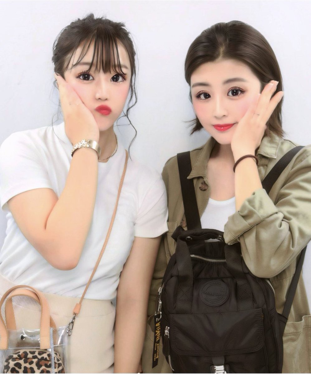 nmtsk0513's tweet photo. プリクラって6枚もいらんよなーー、 https://t.co/Z7SxLmajln