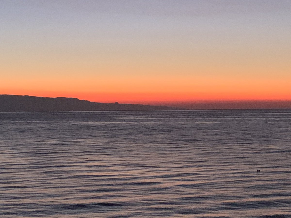 PjRowen's tweet photo. Brilliant 3 days with @ketthighschool geography group visiting #etna #aeolianislands &amp; #taormina with @NSTGeography . All 4 vents erupting this am! https://t.co/mW6a0OOGck