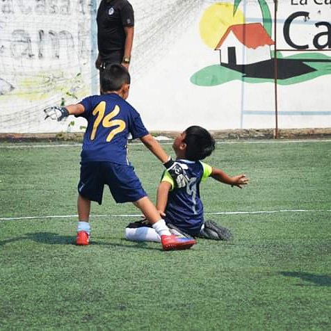 jmpsoccerschool's tweet photo. Feliz Inicio de semana 💙💛
#YoSoyJMP #TodosSomosJMP #futbol #jmp #MetodoIntermitenteIntegral #photo #futbol #bolivia https://t.co/4akxsyAkXi