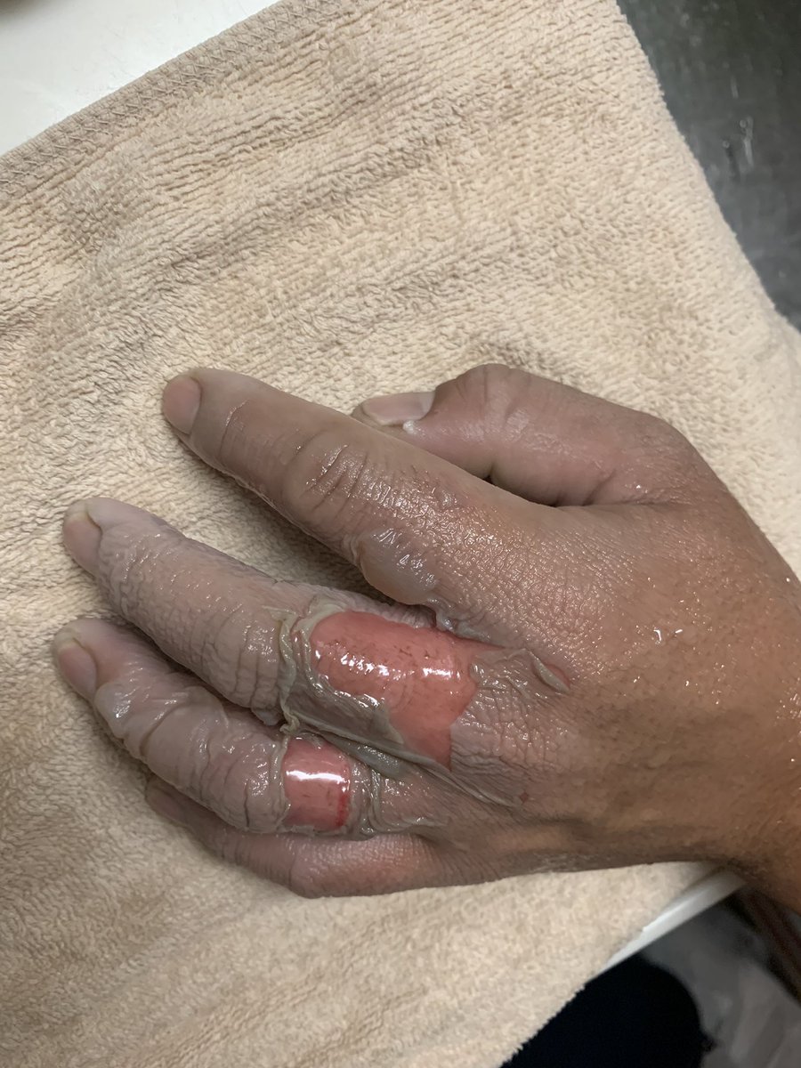 せつび屋まろ tweet media