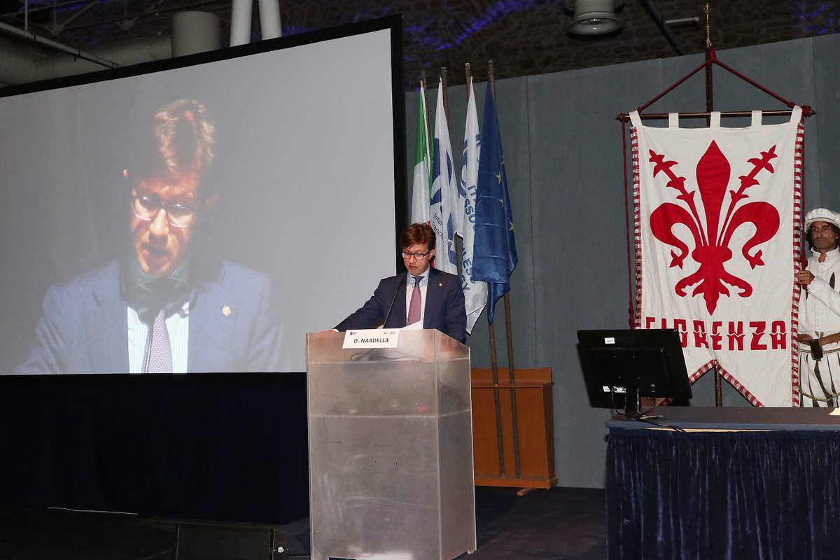 DarioNardella's tweet photo. No-Dig technologies are reducing social and environmental costs by 70%, energy consumption by 56% and industrial injuries by 70%: this is why the 37th “International #NODig2019 Florence” is an opportunity to focus attention on trenchless tecnologies in Italy! Welcome @IATT1994✌🏻 https://t.co/iIPTOxnXOH