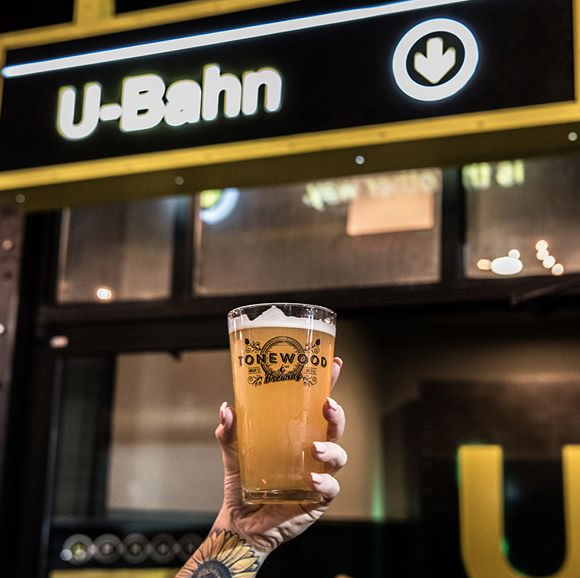 phillyPHIMA's tweet photo. Come start conversations, make new connections, &amp; build personal and professional relationships at @UBahnPhilly! Join us for our next networking event on 10/23 where you can mix &amp; mingle with your industry peers while enjoying a cocktail or two. 

RSVP: https://t.co/iprbIX1IsC https://t.co/pErH9JVfGc