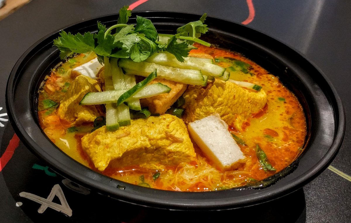 Audrey's Mother is in town and she is gonna cook up a batch of Laksa for you! 😲 Don't miss this chance to try this #Malaysian classic #NoodleLab