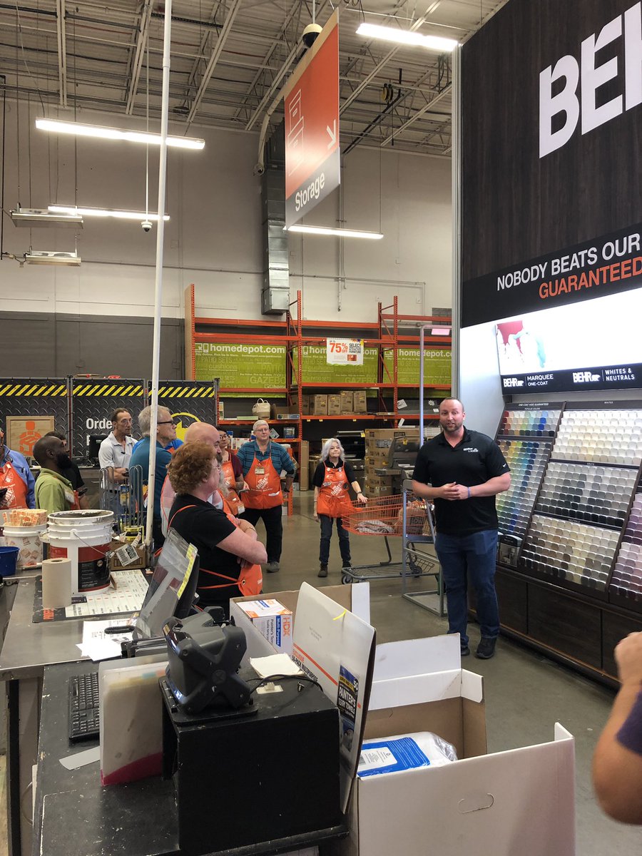 Last color center install but the BIGGEST turnout for the morning meeting! Big shout out to <a href="/bigmamma2234/">Becky Mccurdy</a> and <a href="/Phill6954/">Phillip Burns HD3885</a> for allowing me to have some time with your associates! #Behr