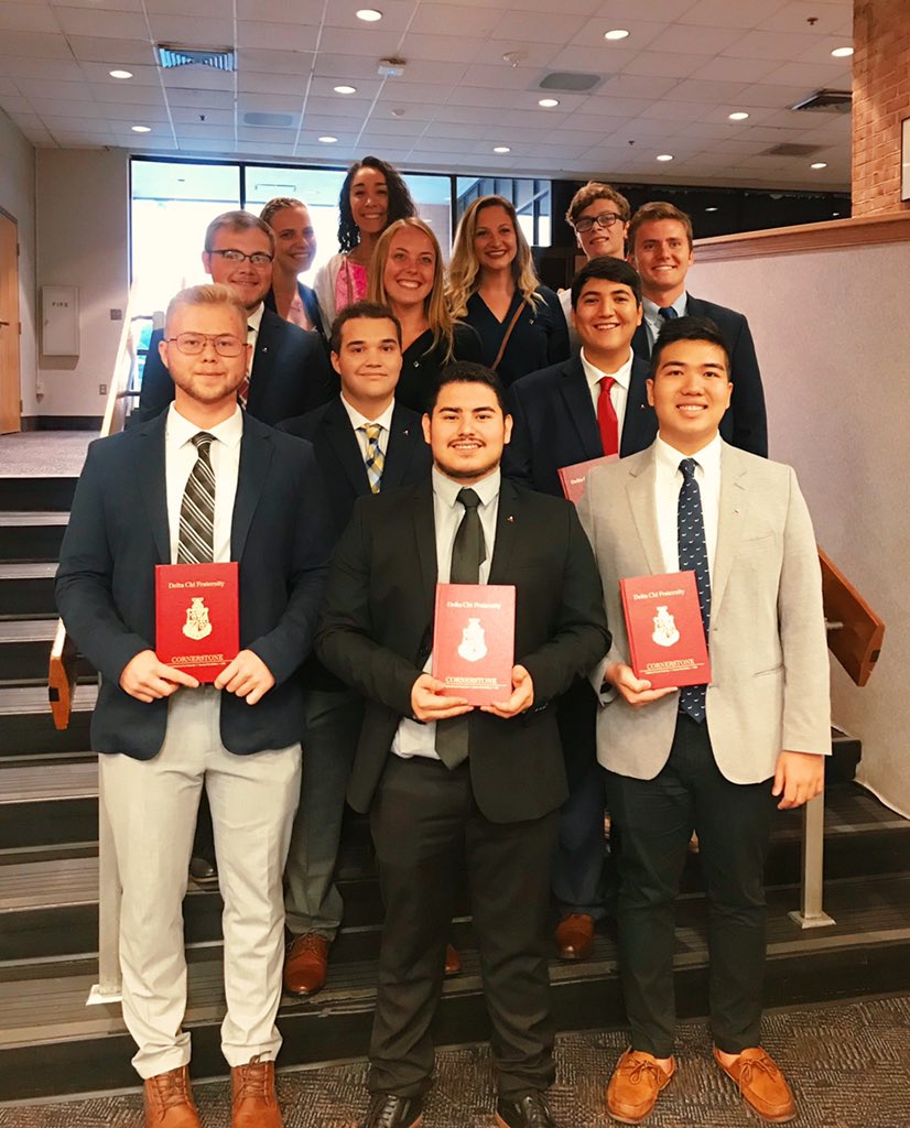 KappaDeltaTU's tweet photo. congratulation to the founding fathers of @TowsonDeltaChi on their first pinning ceremony!🎖thank you for letting us be a part of your special day! 💞 https://t.co/PfHHCFg2Y2
