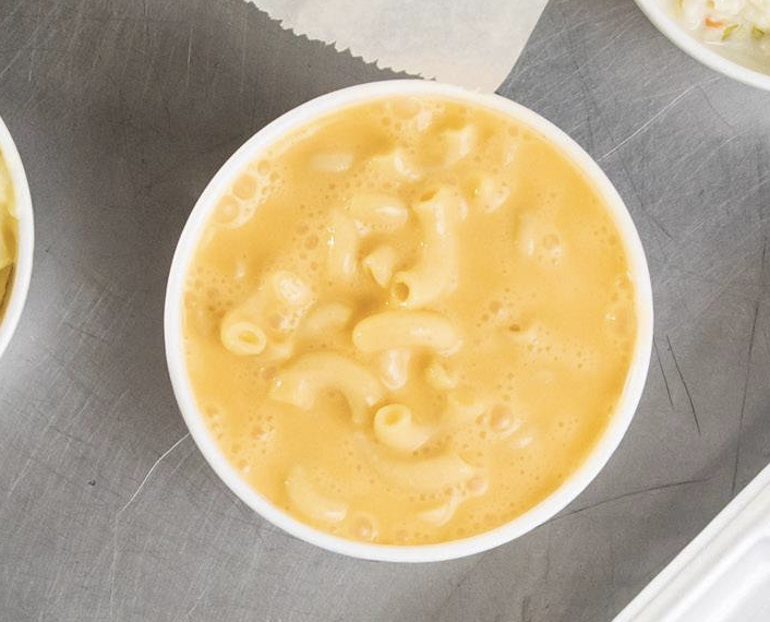 Angie Thomas tweet media