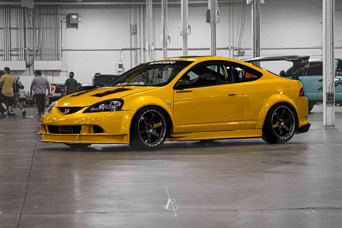 Acura RSX type R - so tastefully done
. . .⠀
#boccittographics #carsnkicks #importexpo #boccittographics #dc5 #dc5r #dc5society #dc5s #dc5club #dc5district #dc5squad #dc5crew #dc5nation #honda #acura #rsx #vtec #vtectuning #vtecsociety #vtecclub #vtecnation #kseries #kseriesonly