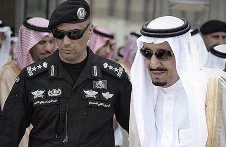 sarahalk0's tweet photo. هكذا تم إغتيال الحارس الشخصي للملك سلمان 

تفاصيل خطيرة شاهدوا

الفيديو كامل للعملية @alraqe49

 #عًبدالعِزيُز_الُفغُم #اللوًاء_عبدَالعزيز_الفغم https://t.co/D3U56o2glb