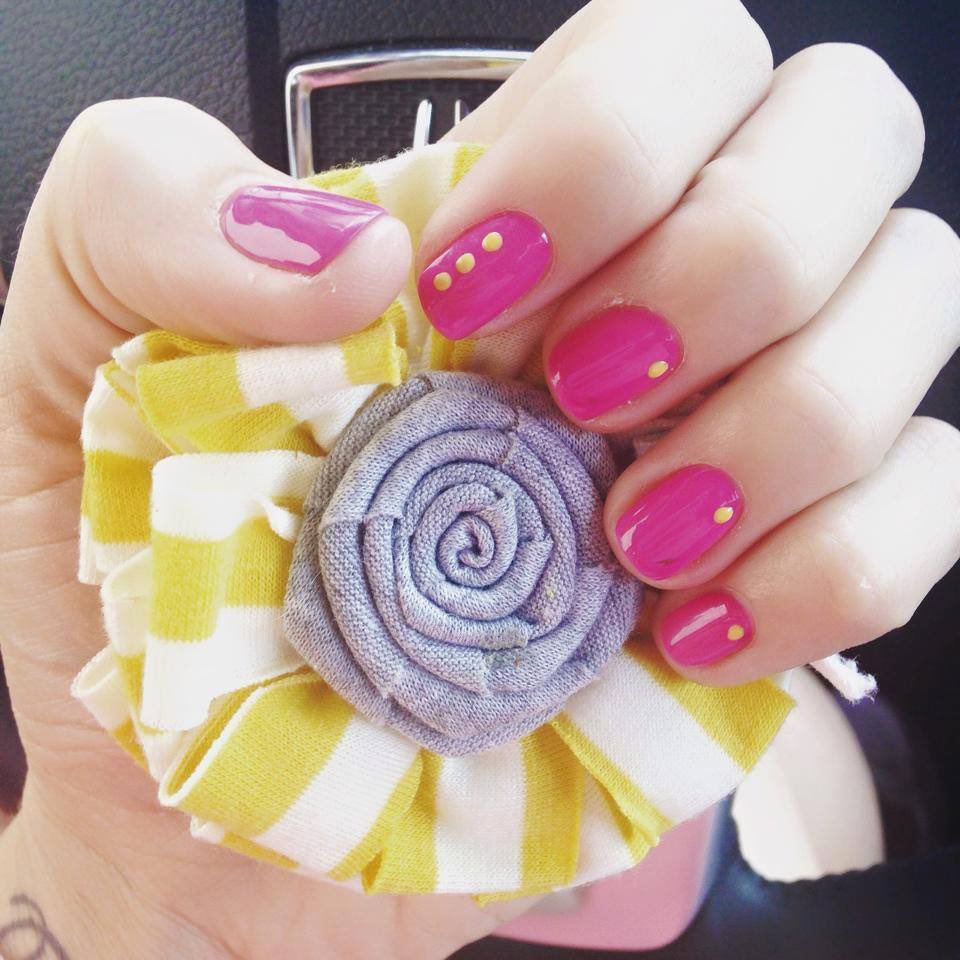 kimberlyEB06's tweet photo. This amazing DIY manicure company is amazing. Click the link to get your today. https://t.co/UjwGwYhmxK https://t.co/wO7l0bAQo3