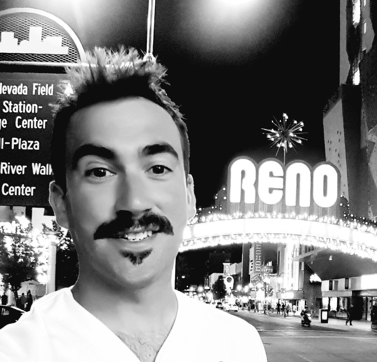 BaseballBrit's tweet image. Seven months ago I gave up my job to live on the road, meeting people from many walks of life &amp;amp; sharing my love of baseball along the way.

I've decided to write a book about what happened, the good &amp;amp; the bad, the wonderful &amp;amp; the wild!

A simple RT may help find a publisher... 🤗