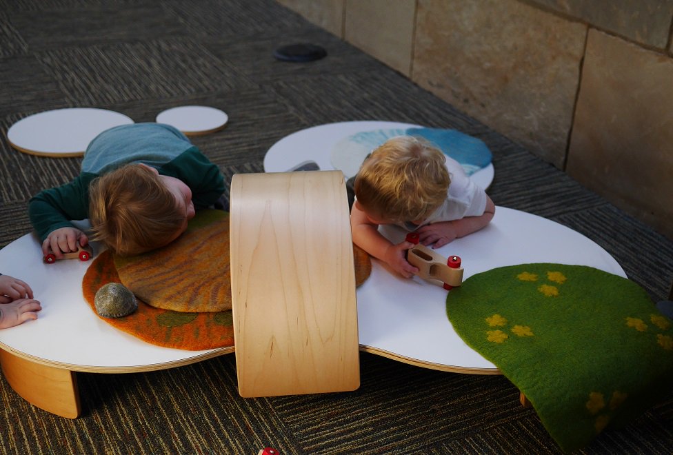 Peek-a-BOO! Monday has arrived! . . . #KodoKids #stem #steam #stemkids #steamkids #earlychildhood #mondayfun