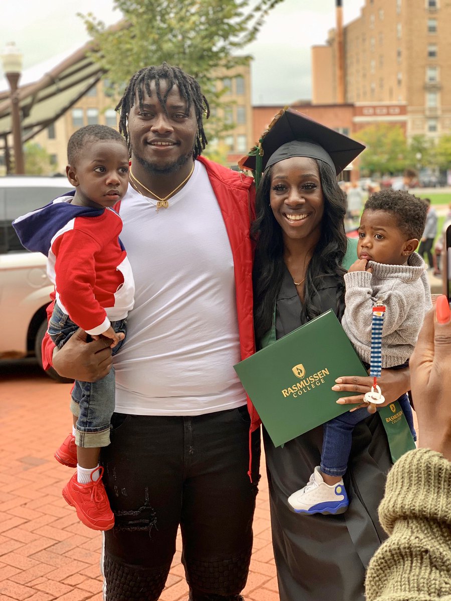 inspiredbyteish's tweet image. It's been a long time coming, I'm so glad these guys were able to witness it!! 💙