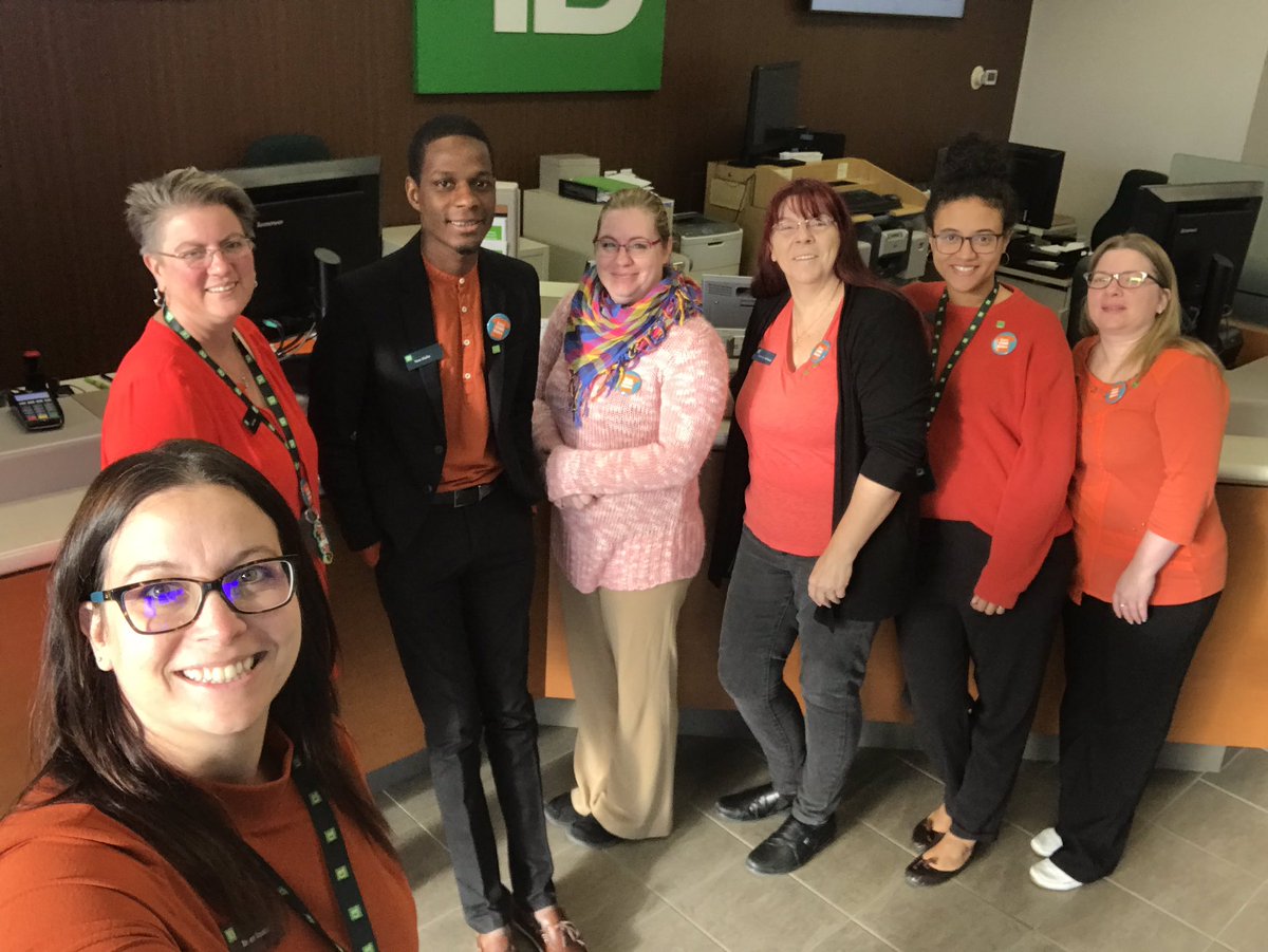 The Edmundston Team supports the cause!  #EveryChildMatters <a href="/JennAuld/">Jenn Auld</a> <a href="/StephTennant26/">Steph Tennant</a> <a href="/TinaFMurphy/">Tina Murphy</a>