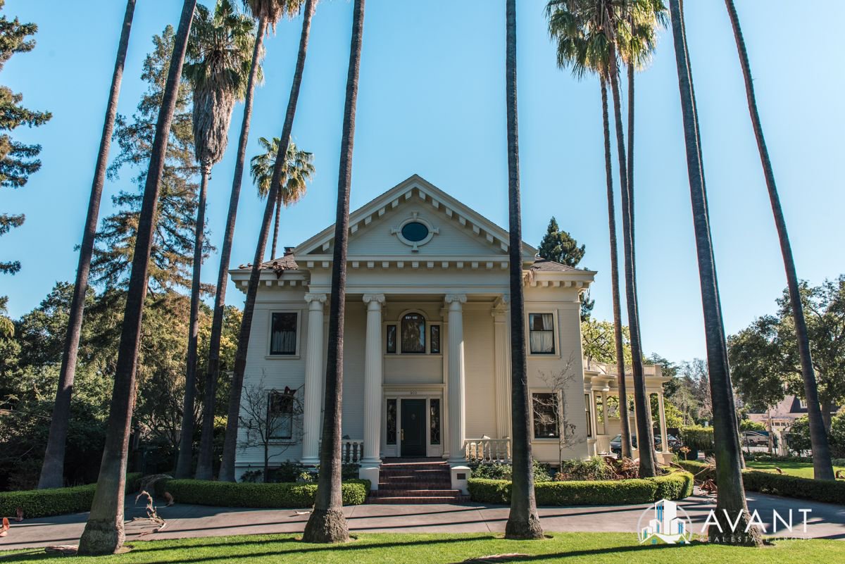 Come explore Santa Clara County with Avant Real Estate! Looking for a memorable weekend getaway? Check out Dinah's Garden Hotel in Palo Alto! 415.935.3410 | info@avantsf.com | Lic. 01953438 #SantaClara #California #PaloAlto #Photography #RealEstate #AvantSF