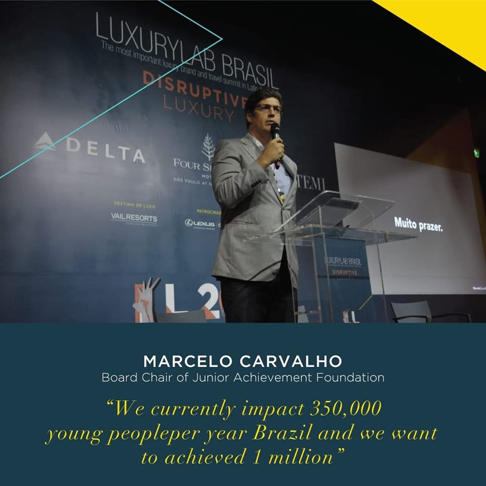 LuxuryLabGlobal tweet media