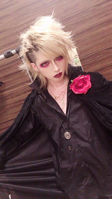 紳士並びに淑女諸君ごきげんよう！ さてつぎはどんな髪色にしようか👁&zwj;🗨 https://t.co/SK8giUL4zp<a href="/tag/%E3%83%9D%E3%82%B1%E3%83%A2%E3%83%B3%E3%83%A6%E3%83%8A%E3%82%A4%E3%83%88"class="tags"><span>#ポケモンユナイト</span></a><a href="/tag/%E3%83%9D%E3%82%B1%E3%83%A2%E3%83%B3%E3%83%A6%E3%83%8A%E3%82%A4%E3%83%88%E3%83%95%E3%83%AC%E3%83%B3%E3%83%89%E5%8B%9F%E9%9B%86"class="tags"><span>#ポケモンユナイトフレンド募集</span></a><a href="/tag/%E3%83%A6%E3%83%8A%E3%82%A4%E3%83%88%E5%8B%9F%E9%9B%86"class="tags"><span>#ユナイト募集</span></a><a href="/tag/%E3%83%A6%E3%83%8A%E3%82%A4%E3%83%88%E3%83%95%E3%83%AC%E3%83%B3%E3%83%89%E5%8B%9F%E9%9B%86"class="tags"><span>#ユナイトフレンド募集</span></a>