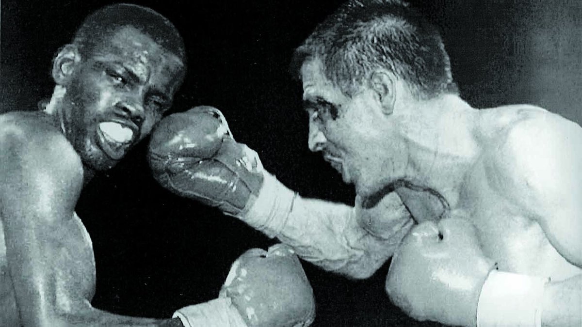 BoxingNewsED's tweet photo. My Night: Duke McKenzie learns why losing is so important: https://t.co/wESX2FH4H3 https://t.co/mJwZHOAlYc