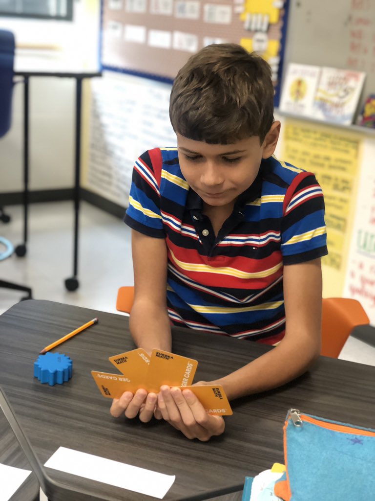 Mrs. Hawk tweet media