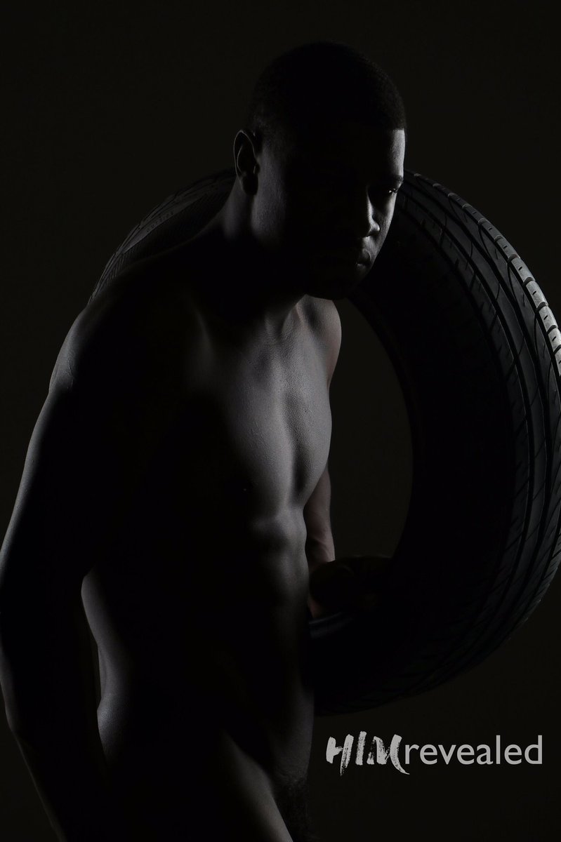 HMrevealed's tweet photo. H•I•Mrevealed @topmalemodel23 https://t.co/eibQbRwCuA