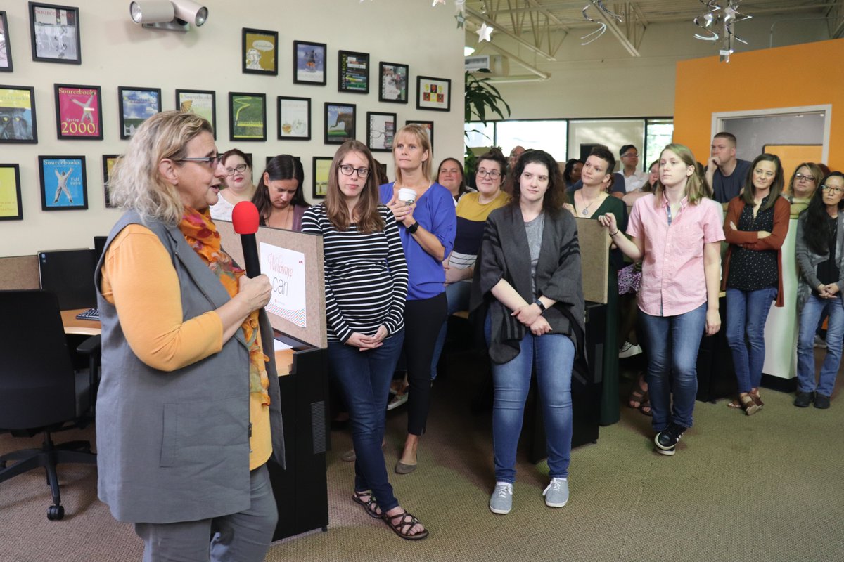 Sourcebooks's tweet image. Happy 32nd Anniversary, Sourcebooks! Congratulations to @draccah  for leading such a unique, forward-thinking family of innovative thinkers and industry experts! #anniversary #sourcebooks # #congratulations #publishing #bookschangelives