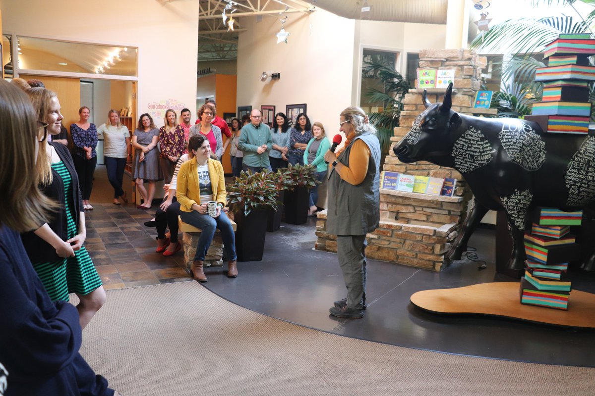 Sourcebooks's tweet image. Happy 32nd Anniversary, Sourcebooks! Congratulations to @draccah  for leading such a unique, forward-thinking family of innovative thinkers and industry experts! #anniversary #sourcebooks # #congratulations #publishing #bookschangelives