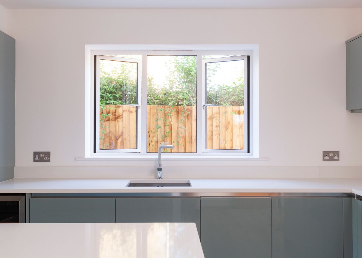 Fenetek's tweet photo. One of the biggest benefits of Aluminium windows is the extra slim sightlines and maximum glass you can achieve, thanks to the strong and long lasting material - https://t.co/KZgpTBKDN5 

#aluminiumwindows #aluminium #windows https://t.co/shulW40tA3