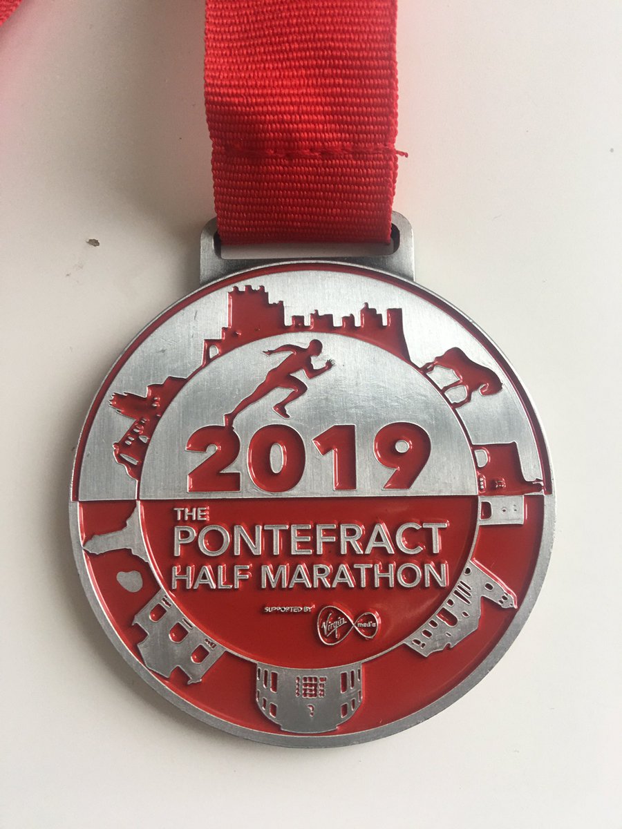 comets_fitness's tweet photo. @runr_uk #MedalMonday #runr https://t.co/MKfS5NVTEM