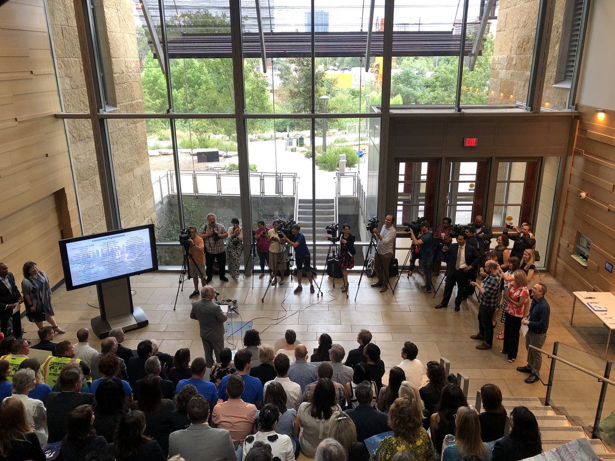DowntownATXInfo's tweet photo. We’re excited to be at the  #AustinCentralLibrary this morning for the launch of @TransitForATX! 🚊 🚌 https://t.co/xK8DhaJ8cP