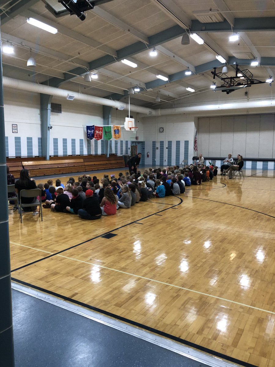 ESConsortium's tweet image. The Newark experience continues at SEAS day at @benfranklin_ncs, Whiteside Stadium, and @tgbowmanNHS