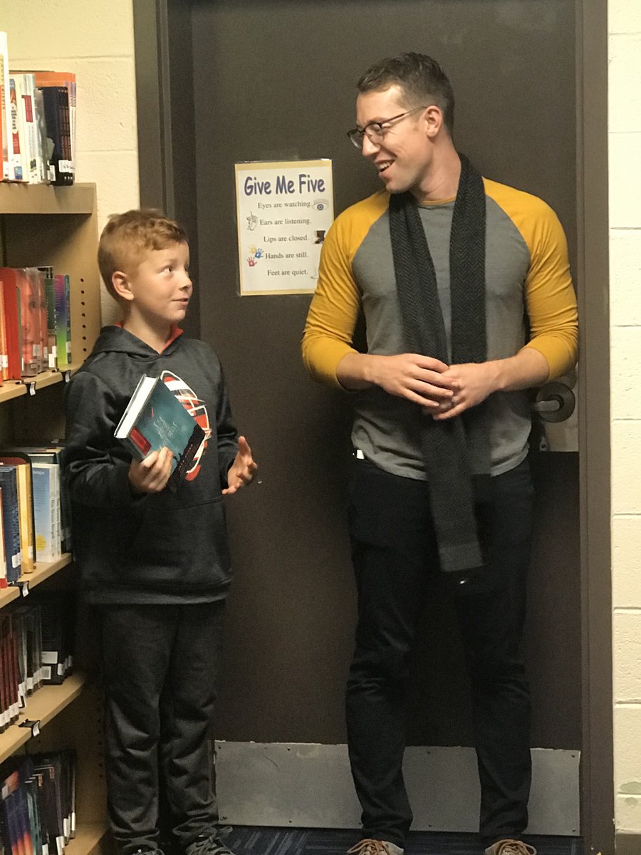 teacher_graham's tweet photo. @StregeJonathan and I did a preview of books for their 5th grade reading unit.  Pretty soon the students asking to recommend some to their classmates that fit the themes!  So cool!  ❤️📘 https://t.co/qDJDUrF5tE