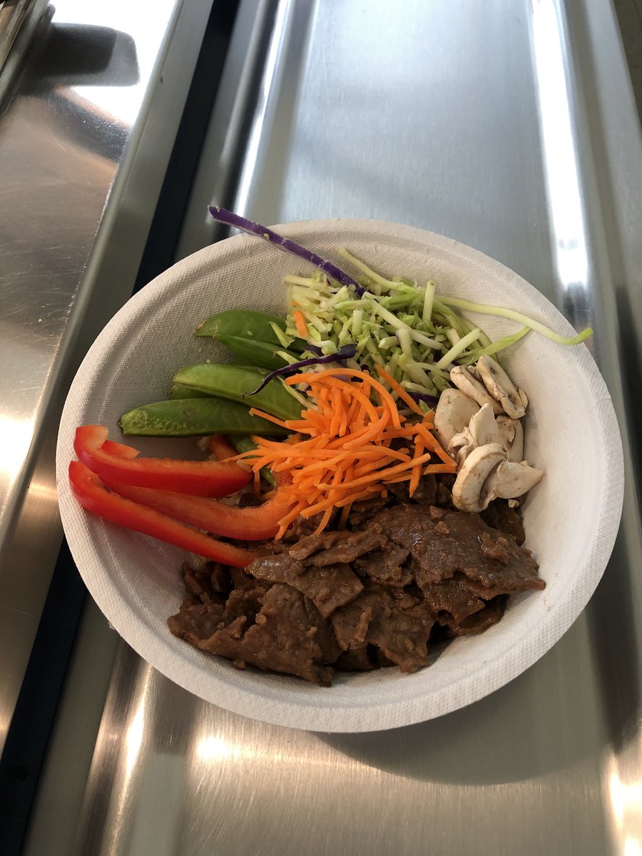 lunchlady11th's tweet photo. It’s Korean BBQ Beef Buddha bowl at BGLC😃@DallaEmerson https://t.co/ZzIlOo8uyN