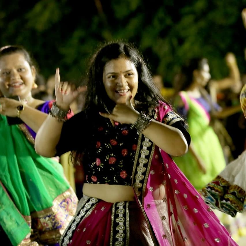 sigmauniindia's tweet photo. #BigSigma's Ratri Before Navratri. #BigSigma #ratribeforenavratri2k19 #garbanight #music #garba #navratrifun #festivalseason #indianfestival #festivalmodeon #dance #tradition #enjoyment #vadodara #gujarat https://t.co/IdedIFGWk4