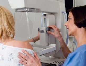 ULACCAM's tweet photo. En Costa Rica, ocho de cada diez mujeres con cáncer de mama sobreviven después de los cinco años de haber sido dadas de alta del tratamiento. ¿La clave? la detección oportuna y el acompañamiento para orientarlas sobre su enfermedad. Consulta la nota en: https://t.co/NCpbHjPVTh https://t.co/nzVjQy70Ya