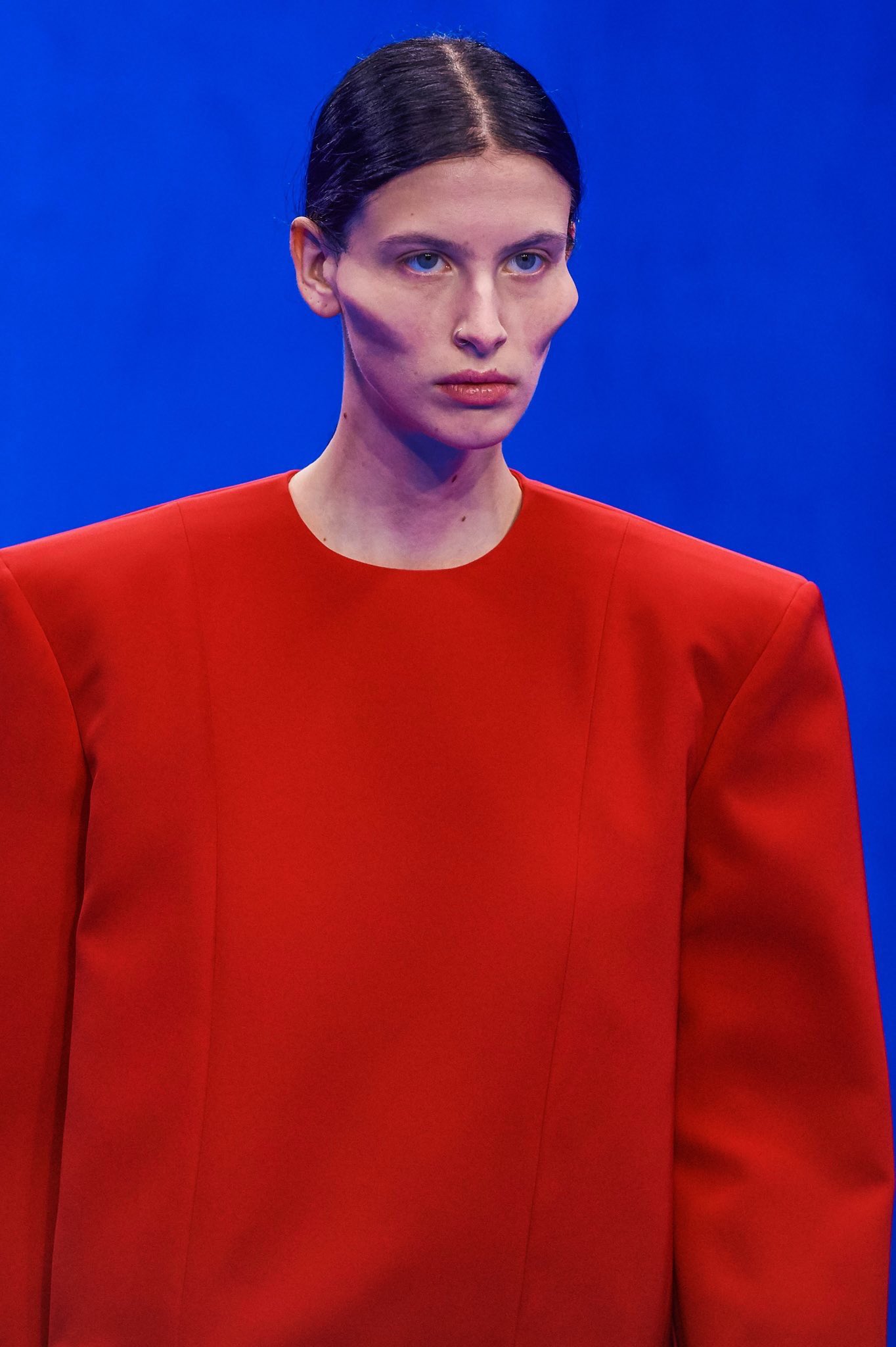 semi hiatus on X balenciaga ss20 makeup is all about exaggerated features https t NJ60HRdOPV X