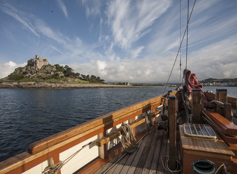 Ahoy #TorbayHour Pilgrim <a href="/Brixham/">Brixham</a> calling  We've now launched our full 2020 #sailing schedule. There's something there for YOU! pilgrimofbrixham.org.uk #day #weekend #shortbreaks #holidays <a href="/VisitDevon/">Visit Devon</a> <a href="/VisitCornwall/">Cornwall</a> <a href="/VisitIOS/">Isles of Scilly</a> #IOW #channelislands #Brittany +Groups &amp; Charters