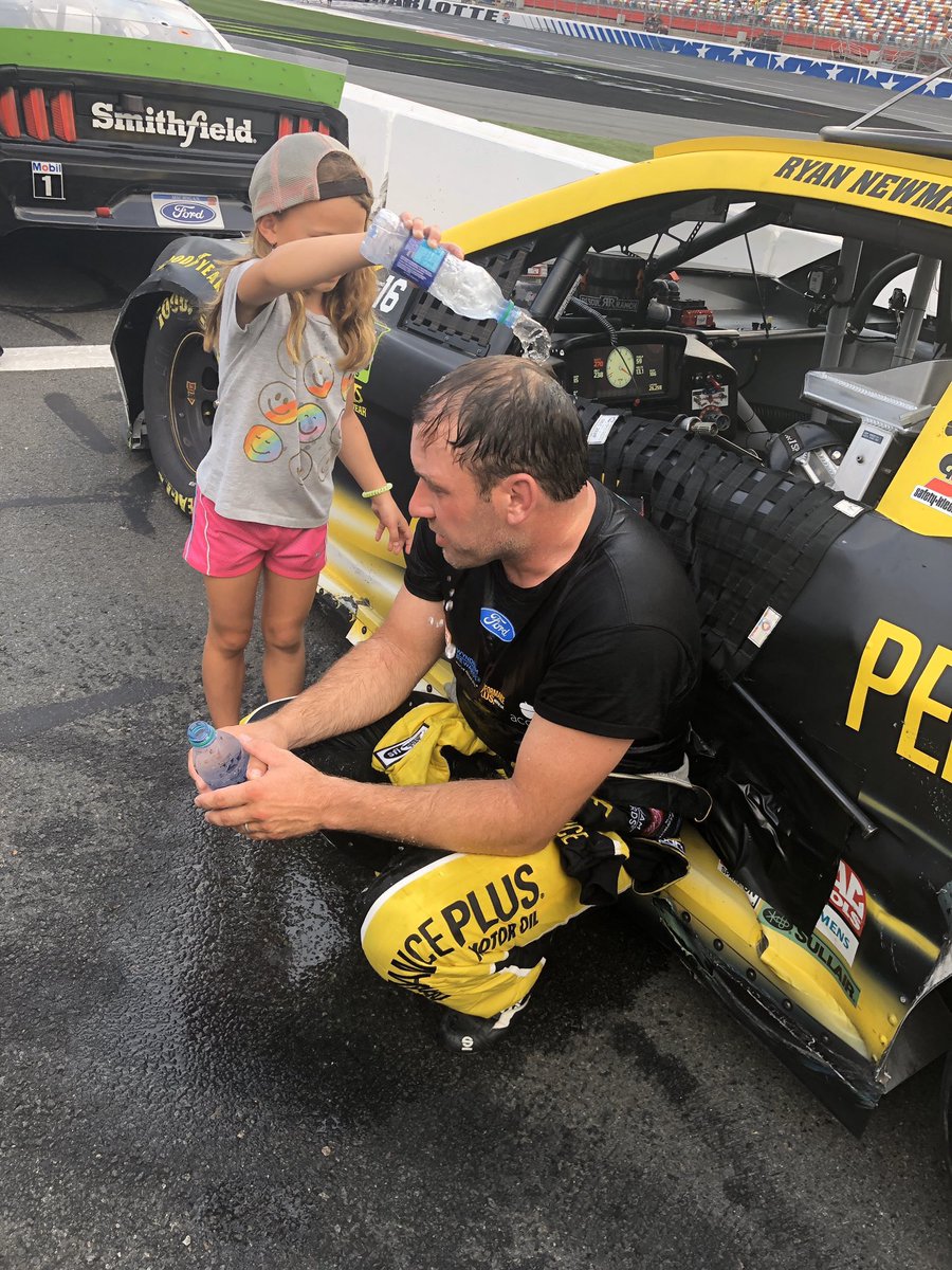 THultzapple's tweet image. I’m a proud PR teacher. Ash wanted me to go with her and Brad to pick her daddy up. Instead, I stayed back to watch the final laps. Before she left, I gave her post-race instructions and she did exactly what I said. I am so PROUD.