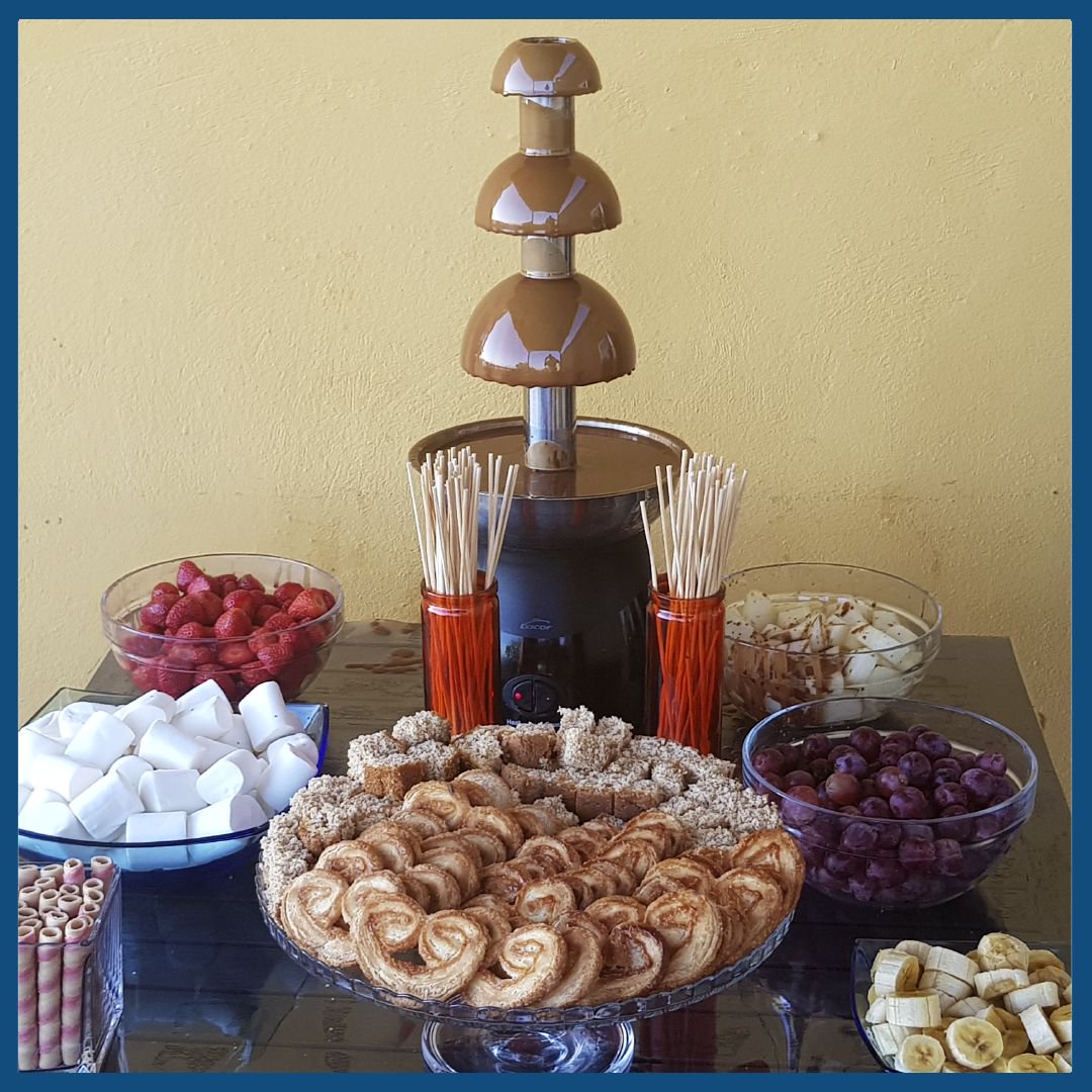 grupo_adya's tweet photo. 🍫🍫 Moja en chocolate tu celebración😉🍫🍫🍫 

-
-
#GrupoAdya #events #fuentedechocolate #fuentedechocolateparaeventos #chocolateeventos #fuentedechocolate #fonduechocolate #chocolate #chocolateconleche #frutas #frutasychocolate https://t.co/FTr5uosEK9