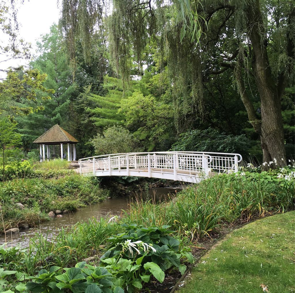 findagarden's tweet photo. Finally got to visit the lovely gardens at La Paloma #rockford #illinois #hiddengem #gardens https://t.co/mdXvDoAMTN