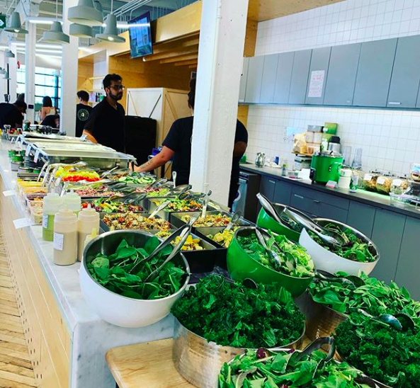 Salad bar at <a href="/Shopify/">Shopify</a> Toronto! 😍😍😍. <a href="/justbooked_yyz/">Just Booked</a> can cater mains and complimentary salad bars with each order. Looking to add food as an office perk? DM us and we can get you setup. #officecatering #corporatecatering #toronto #foodie #torontobusiness #torontocorporateevents