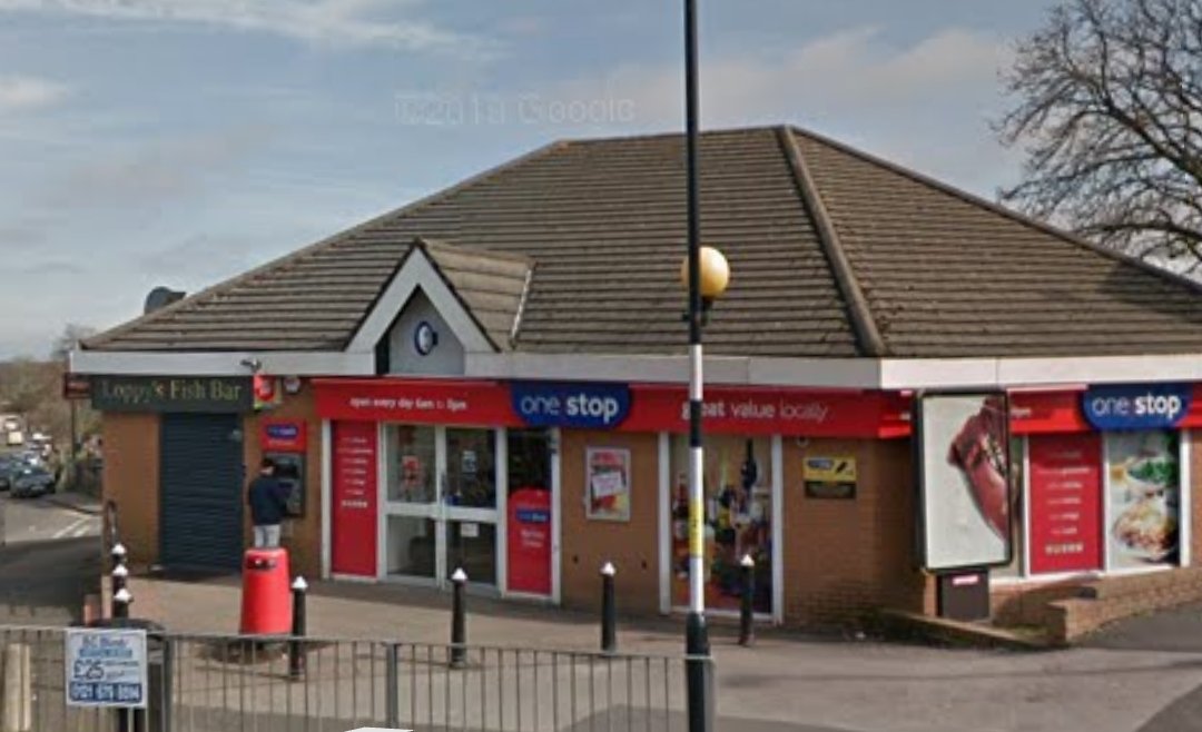 BartleyGreenWMP's tweet photo. *Arrested* Team have arrested a shoplifter in breach of bail conditions from One Stop Stores on Jiggins Lane. #saferbartley #caughtredhanded #backtocustody @LeeTrinderWMP πππ https://t.co/3nHHxoidok