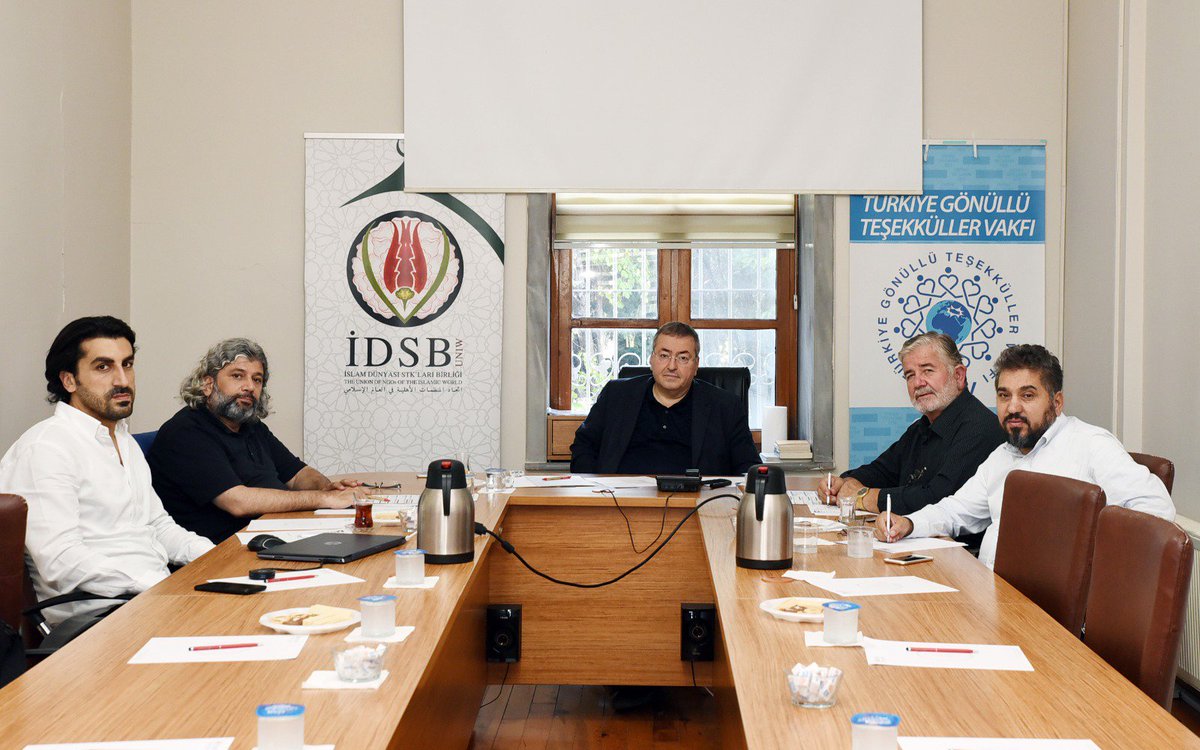 Filistin Platformu kurulduğu günden bugüne 262. toplantısıyla faaliyetlerine devam ediyor...