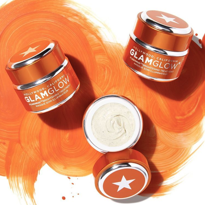 glamglow's tweet photo. Slough off ☀️and prep skin for 🍂 with #FLASHMUD. This quick-results brightening treatment chemically and physically exfoliates while helping to even the look of skin tone with vitamin C, lactic acid and salicylic acid for instantly luminous, glowing skin: https://t.co/h5oRpg30dr https://t.co/zxtzoR89sI