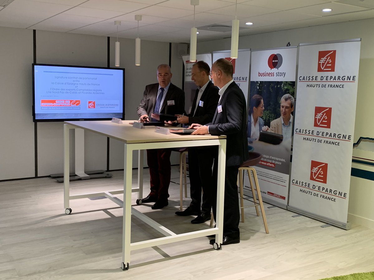 gulluni_seb's tweet photo. ✒️🤝 Ce 30 septembre, l’Ordre des Experts-comptables, Régions Lille Nord Pas-de-Calais, Picardie Ardennes et la Caisse d’Epargne Hauts de France, s’engagent au niveau régional en signant la convention de partenariat dans le cadre du dispositif « Crédit 50 K€ ». https://t.co/1dfqb6nYxz