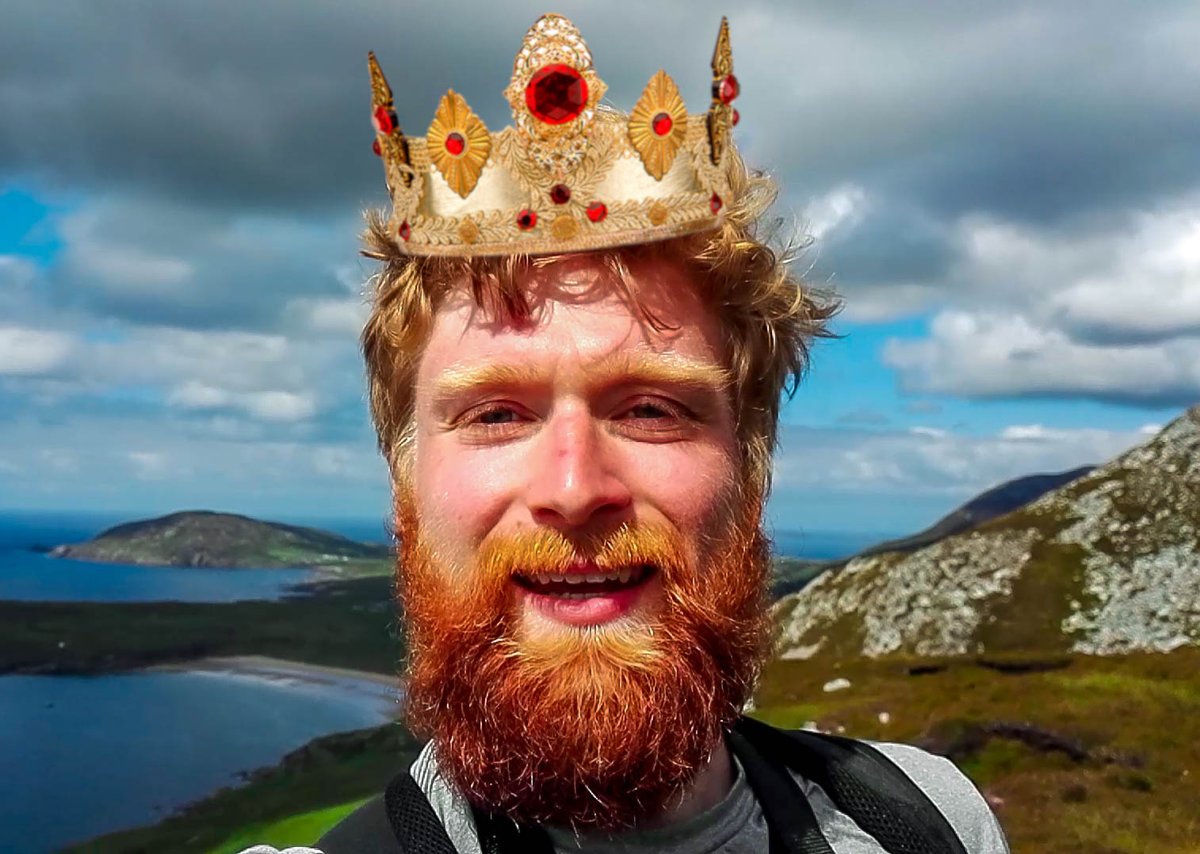 noyirox's tweet photo. Julian the Traveler

He decided to explore foreign countries by his own. It could have been nice if only he had not forgotten that he was king and that his kingdom needed him. He left and never came back... 

#MyReign https://t.co/i9y6NEffbE